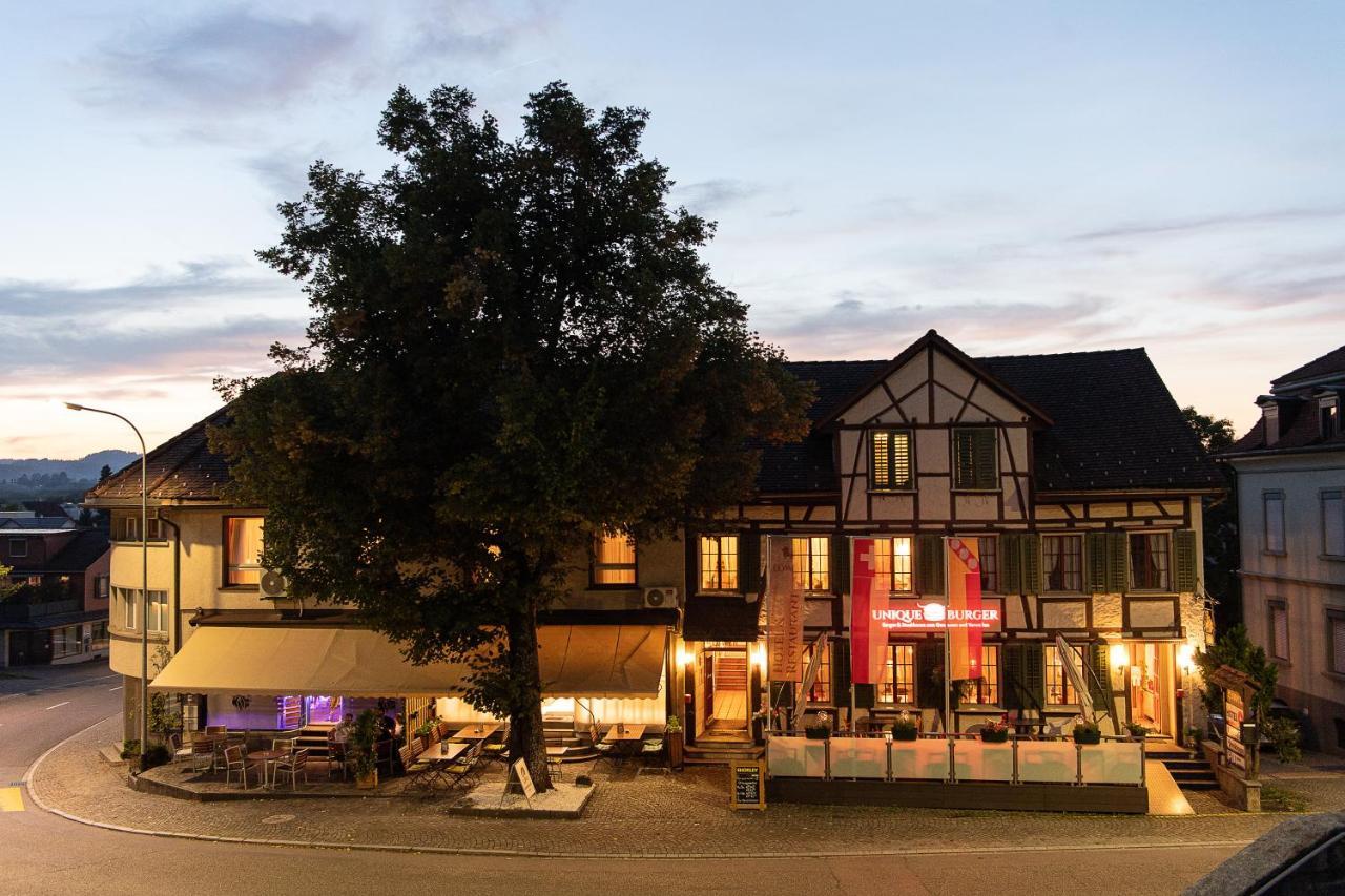 Hotel Restaurant Loewen Sirnach 외부 사진