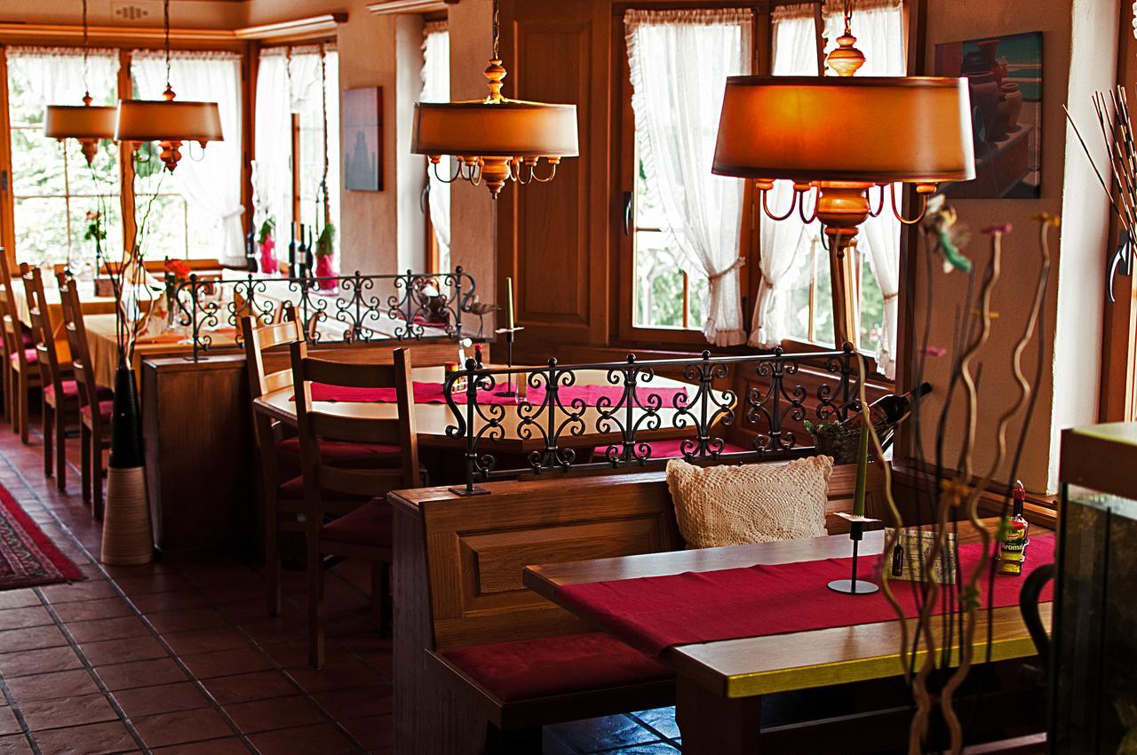 Hotel Restaurant Loewen Sirnach 외부 사진